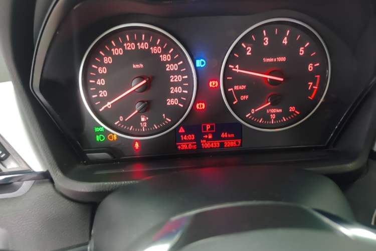 Used BMW X1 2016 sDrive18Li Premium Edition Instrument Cluster