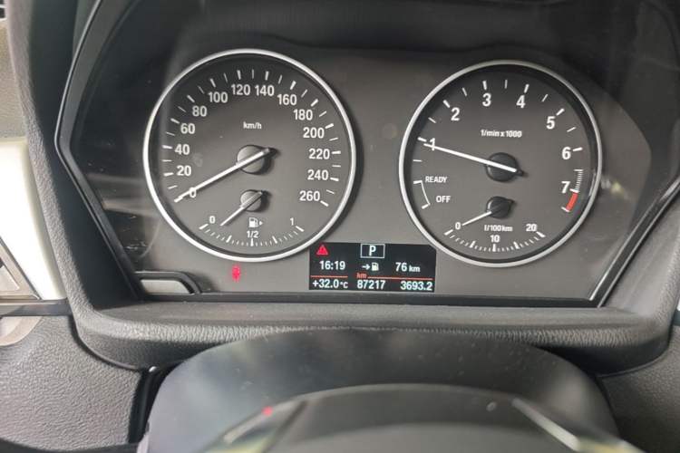 Used BMW X1 2016 sDrive18Li Premium Edition Instrument Cluster