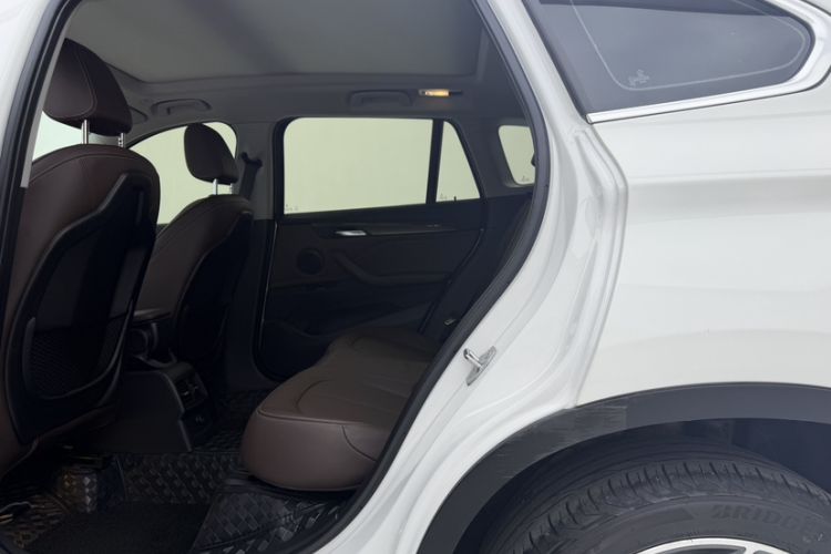 Used BMW X1 2016 sDrive20Li Luxury Model Interior 1