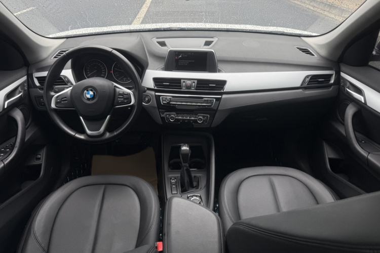 Used BMW X1 2016 sDrive18Li Premium Edition Interior 1
