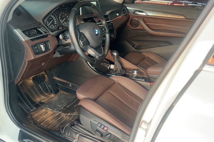 Used BMW X1 2016 sDrive20Li Luxury Model Interior 1