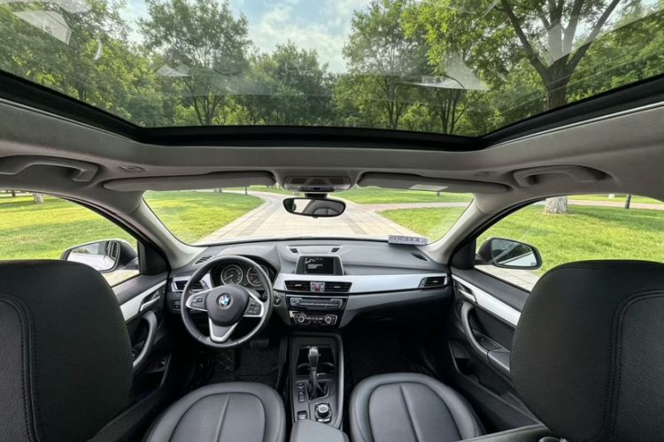 Used BMW X1 2016 sDrive18Li Premium Edition Interior 1