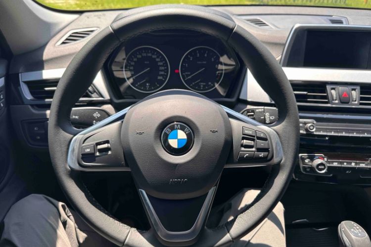 Used BMW X1 2016 sDrive18Li Fashion Model Interior 10