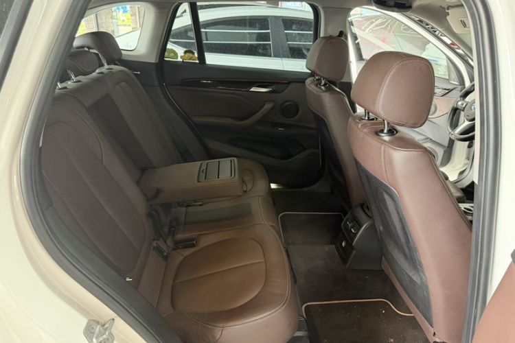 Used BMW X1 2016 sDrive20Li Luxury Model Interior 2