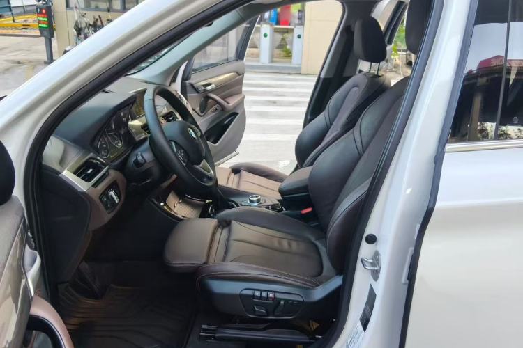 Used BMW X1 2016 sDrive20Li Luxury Model Interior 2