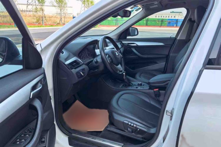 Used BMW X1 2016 sDrive18Li Premium Edition Interior 2