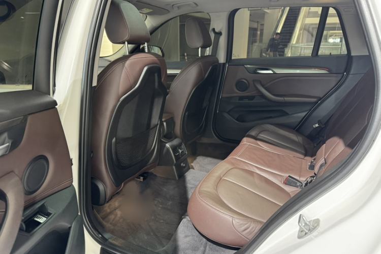 Used BMW X1 2016 sDrive20Li Luxury Model Interior 2