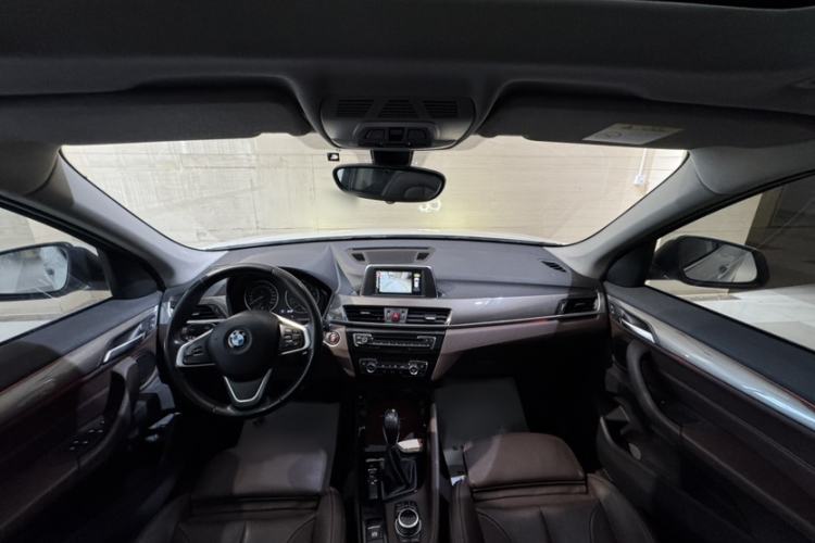Used BMW X1 2016 sDrive20Li Luxury Model Interior 3