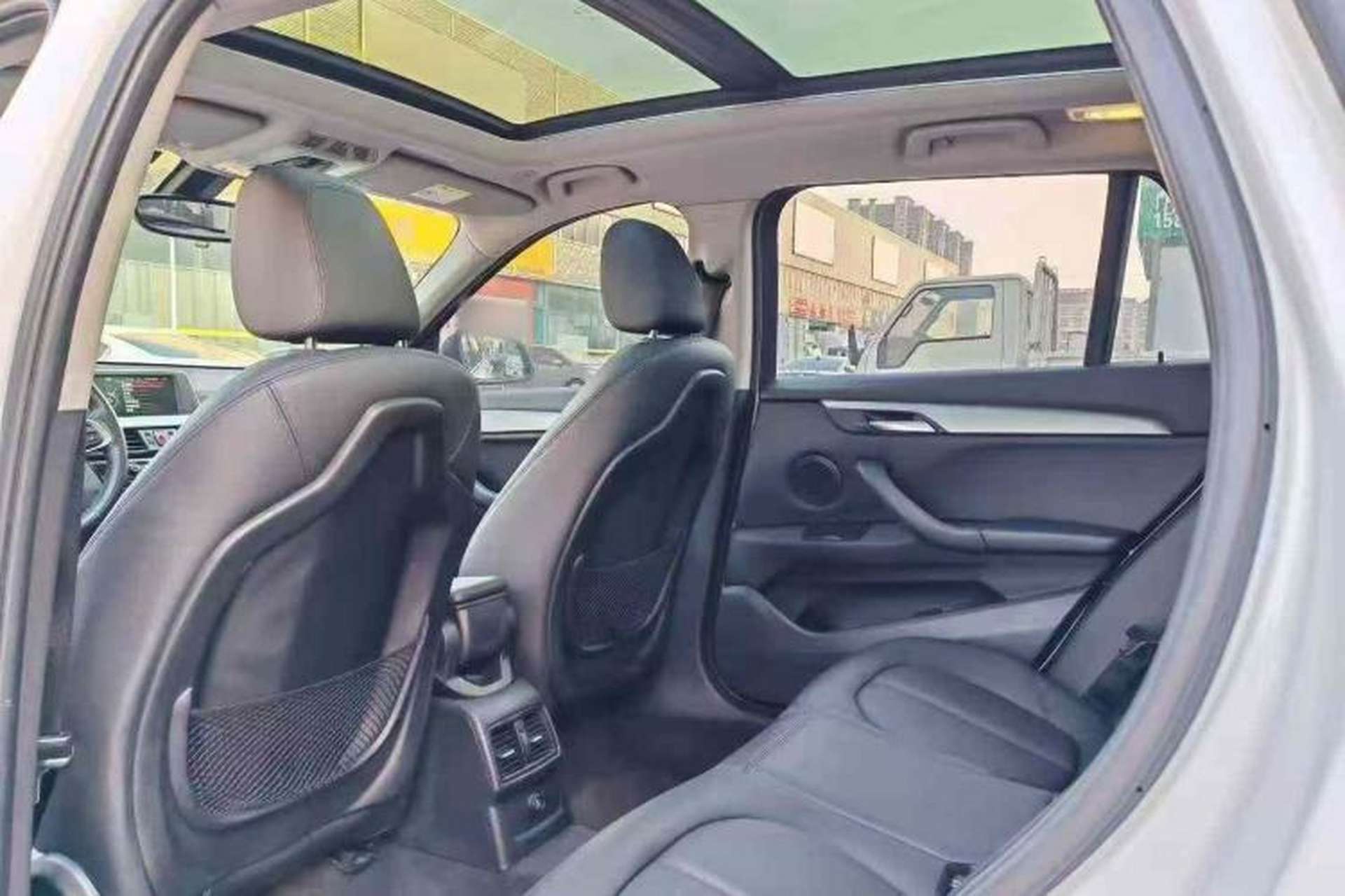 Used BMW X1 2016 sDrive18Li Premium Edition Interior 4