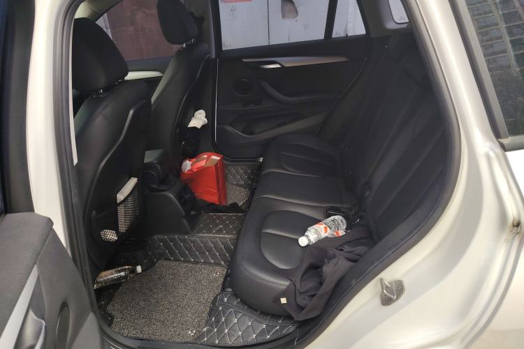 Used BMW X1 2016 sDrive18Li Fashion Model Interior 4