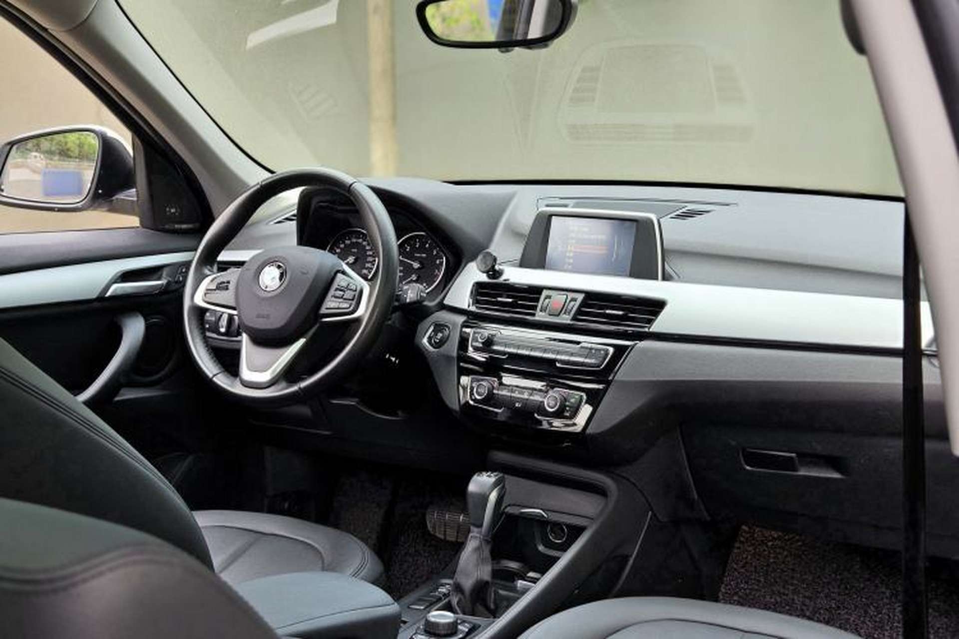 Used BMW X1 2016 sDrive18Li Fashion Model Interior 6