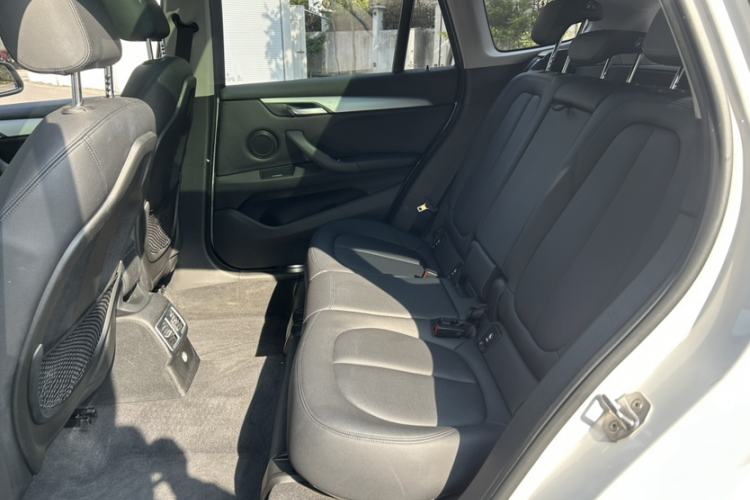 Used BMW X1 2016 sDrive18Li Premium Edition Interior 7