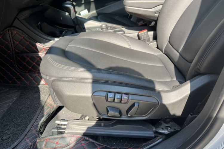 Used BMW X1 2016 sDrive18Li Premium Edition Interior 7