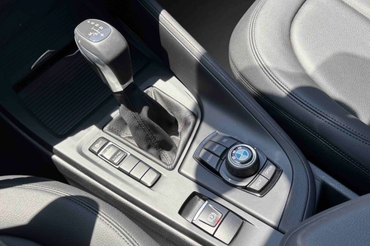 Used BMW X1 2016 sDrive18Li Fashion Model Interior 8