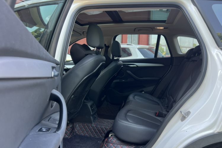 Used BMW X1 2016 sDrive18Li Premium Edition Interior 8