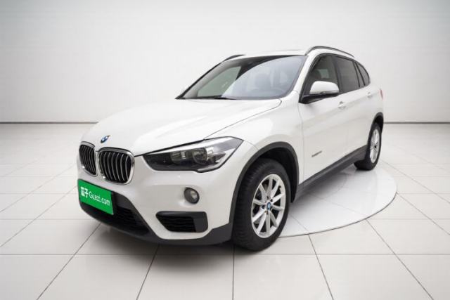 Ojetý BMW X1 2016 sDrive18Li Fashion Model
