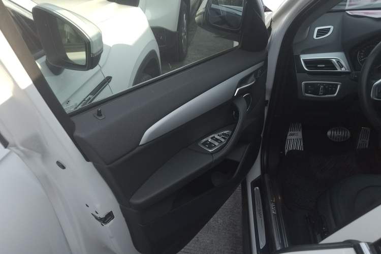 Used BMW X1 2016 sDrive18Li Fashion Model Left Front Door Interior