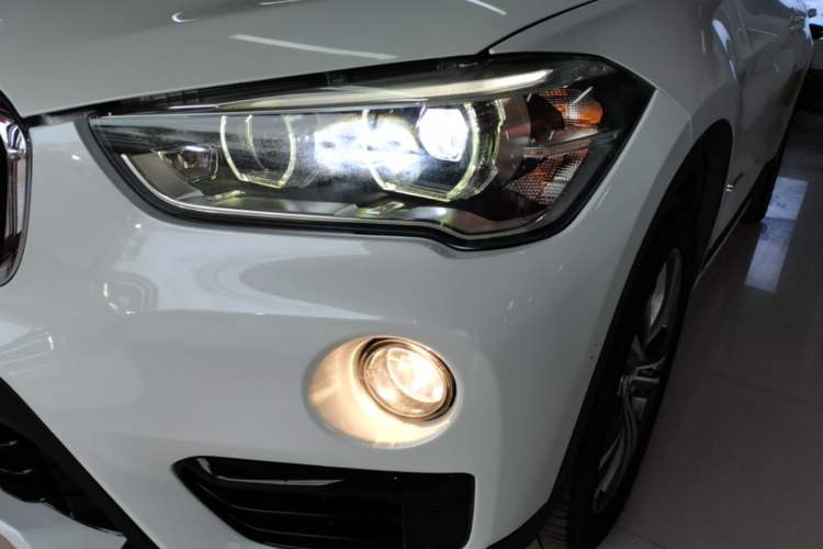 Used BMW X1 2016 sDrive20Li Luxury Model Left Front Headlight