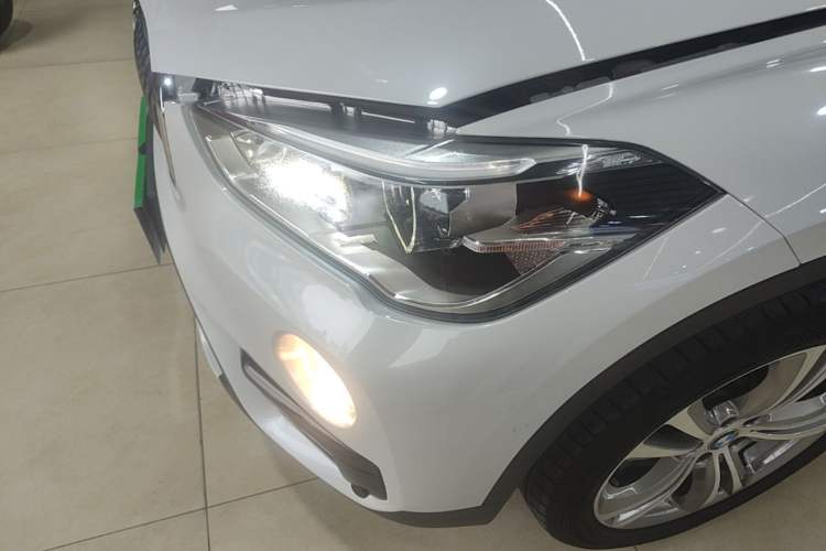 Used BMW X1 2016 sDrive20Li Luxury Model Left Front Headlight
