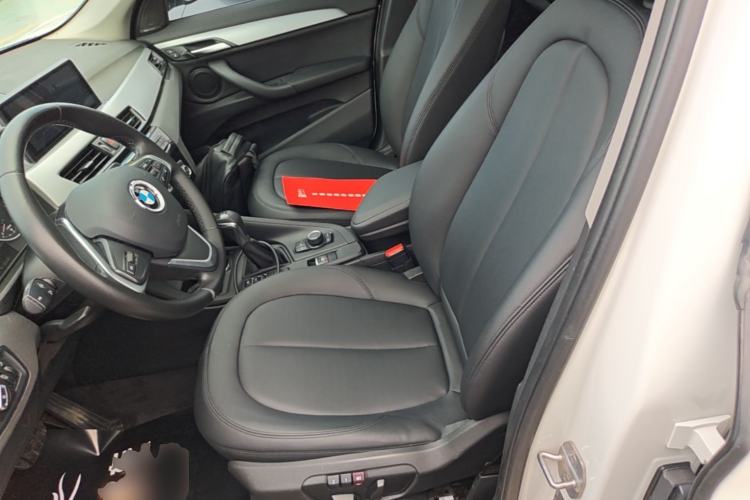 Used BMW X1 2016 sDrive18Li Fashion Model Left Front Seat