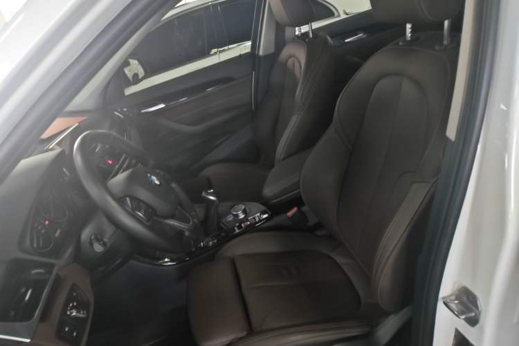 Used BMW X1 2016 xDrive20Li Luxury Model Left Front Seat