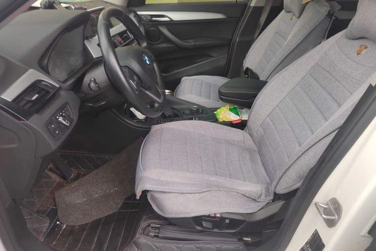 Used BMW X1 2016 sDrive18Li Fashion Model Left Front Seat
