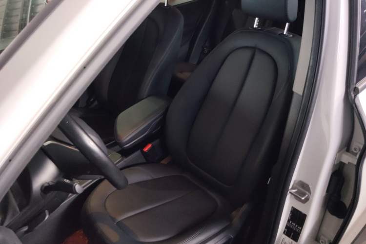 Used BMW X1 2016 sDrive18Li Fashion Model Left Front Seat