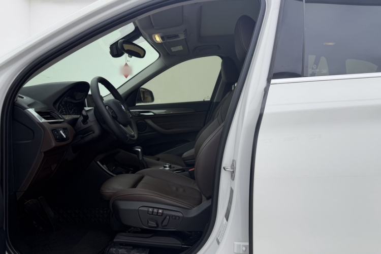 Used BMW X1 2016 sDrive20Li Luxury Model Left Front Seat