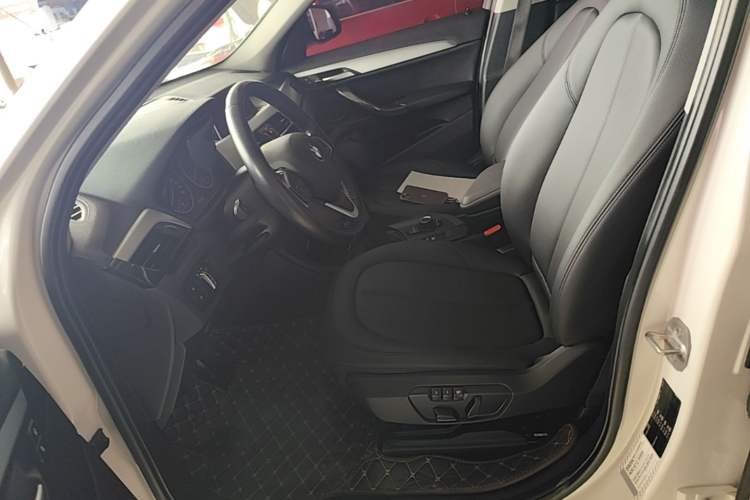 Used BMW X1 2016 sDrive18Li Premium Edition Left Front Seat