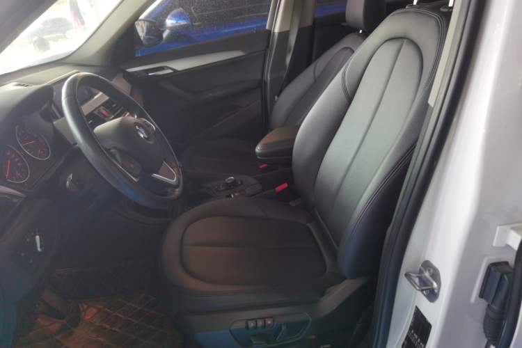 Used BMW X1 2016 sDrive18Li Fashion Model Left Front Seat