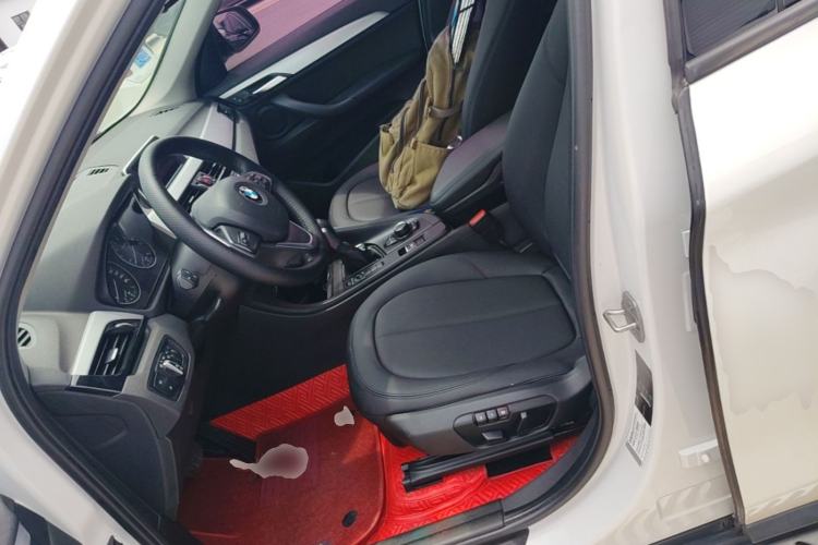 Used BMW X1 2016 sDrive18Li Fashion Model Left Front Seat