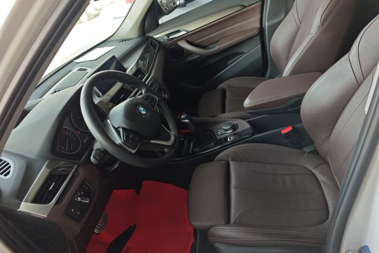 Used BMW X1 2016 xDrive20Li Luxury Model Left Front Seat