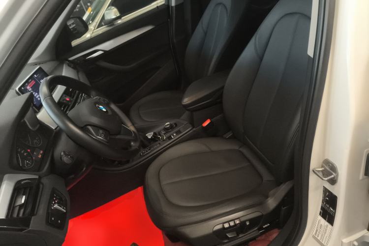 Used BMW X1 2016 sDrive18Li Fashion Model Left Front Seat