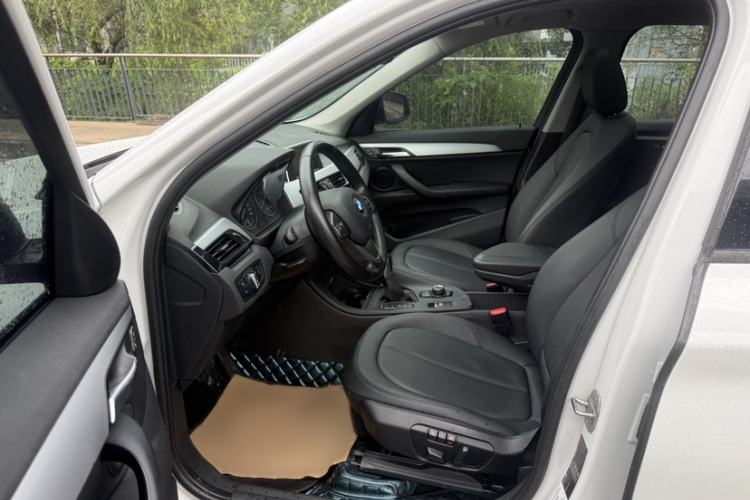 Used BMW X1 2016 sDrive18Li Premium Edition Left Front Seat