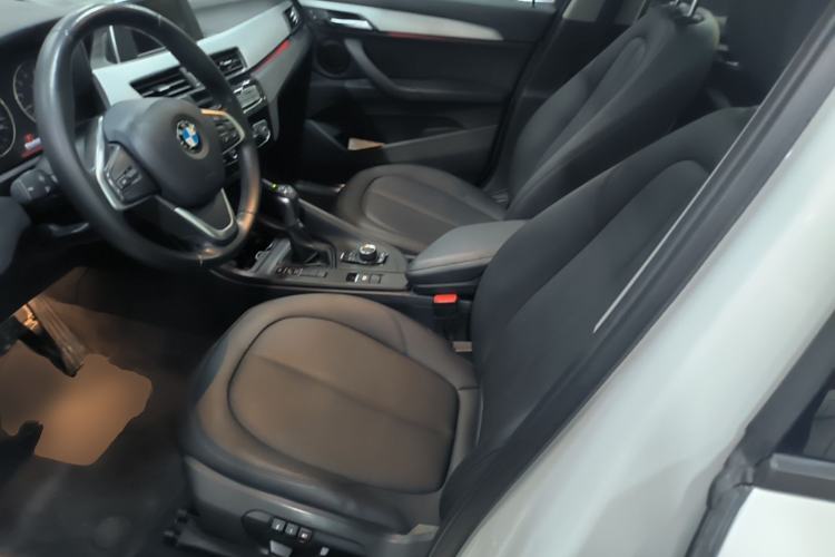 Used BMW X1 2016 sDrive18Li Fashion Model Left Front Seat