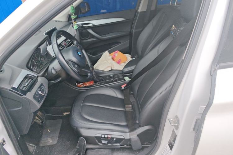 Used BMW X1 2016 sDrive18Li Premium Edition Left Front Seat