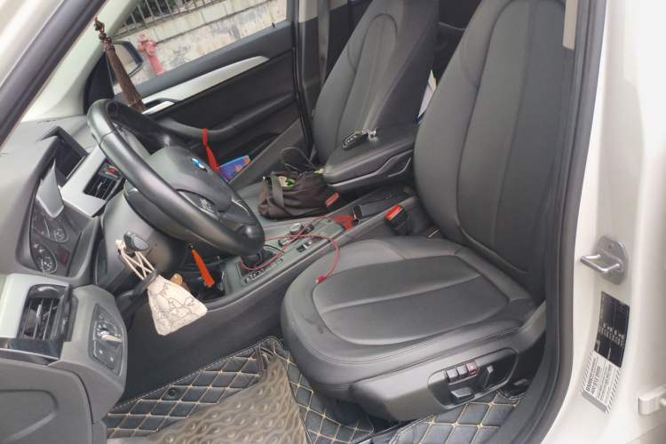 Used BMW X1 2016 sDrive18Li Fashion Model Left Front Seat