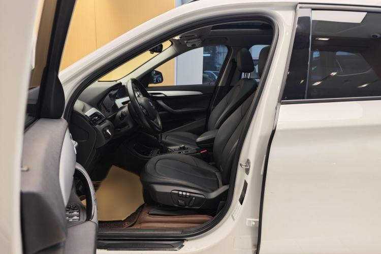 Used BMW X1 2016 sDrive18Li Premium Edition Left Front Seat