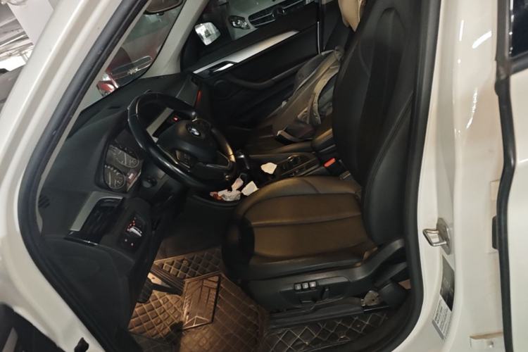 Used BMW X1 2016 sDrive18Li Fashion Model Left Front Seat