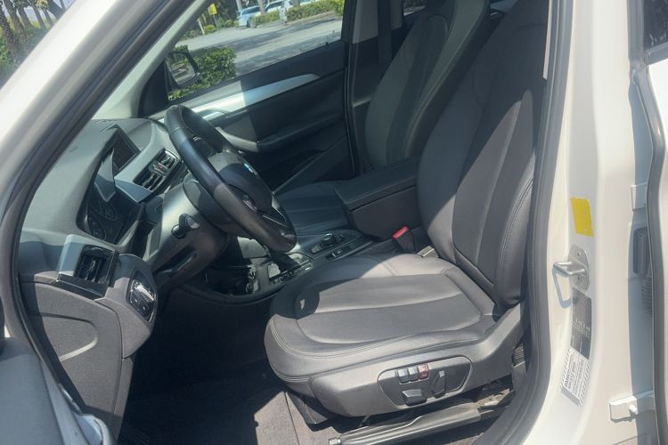 Used BMW X1 2016 sDrive18Li Premium Edition Left Front Seat