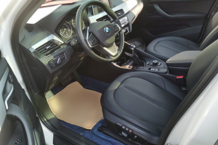 Used BMW X1 2016 sDrive18Li Fashion Model Left Front Seat