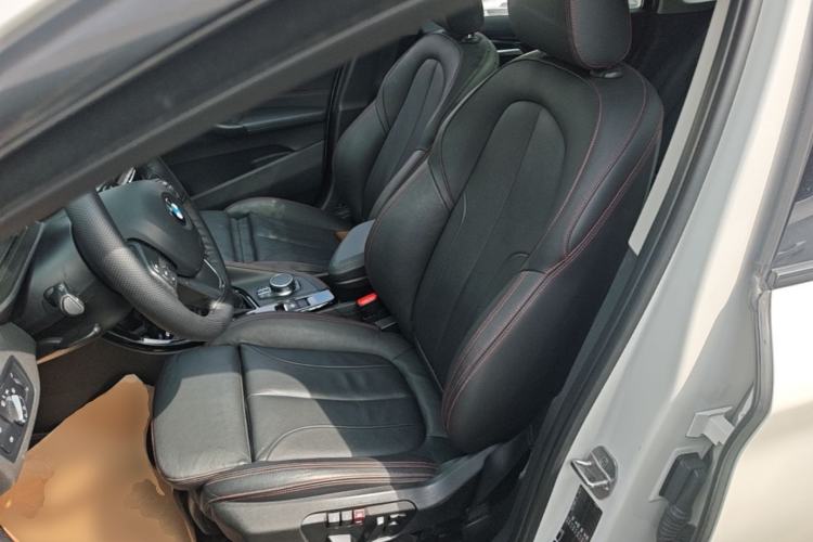 Used BMW X1 2016 xDrive20Li Luxury Model Left Front Seat