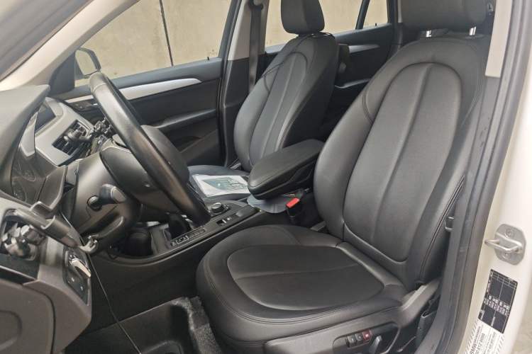 Used BMW X1 2016 sDrive18Li Fashion Model Left Front Seat