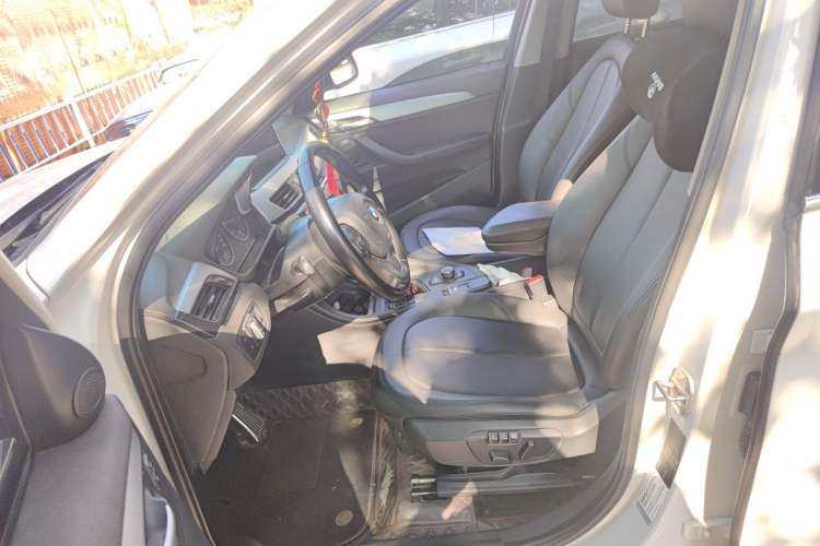 Used BMW X1 2016 sDrive18Li Fashion Model Left Front Seat