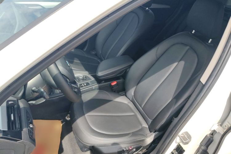 Used BMW X1 2016 sDrive18Li Fashion Model Left Front Seat
