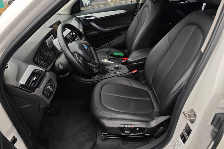 Used BMW X1 2016 sDrive18Li Fashion Model Left Front Seat