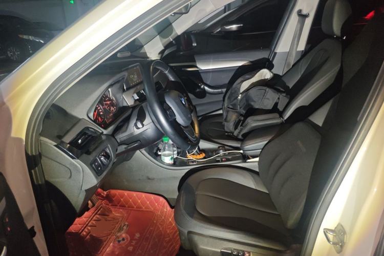 Used BMW X1 2016 sDrive18Li Fashion Model Left Front Seat