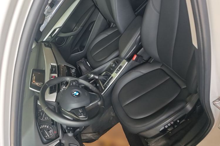 Used BMW X1 2016 sDrive18Li Premium Edition Left Front Seat