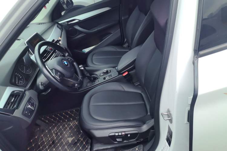 Used BMW X1 2016 sDrive18Li Premium Edition Left Front Seat