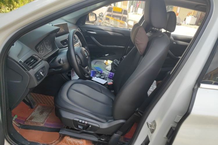 Used BMW X1 2016 sDrive18Li Fashion Model Left Front Seat